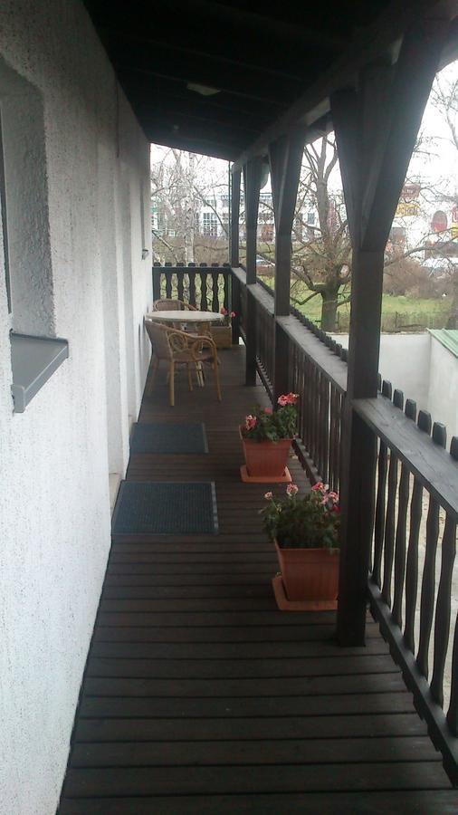 Gasthaus Zur Hecke Schönefeld Exteriör bild